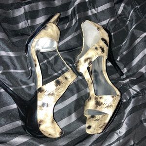 Jessica Simpson, Style JS-JINKX, Cream Tan Colored Leopard